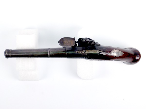 Turn-Off Barrel Flintlock Pistol - detail 3