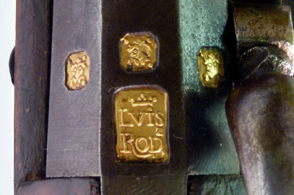 Belt Pistol with Patilla Style Miquelet Lock - detail 7