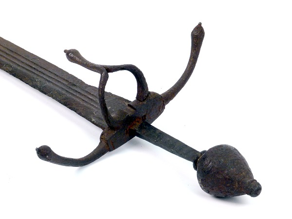 Left-Hand Parrying Dagger or Short Sword, Circa 1530 - detail 2