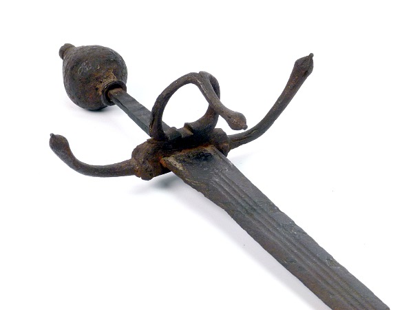 Left-Hand Parrying Dagger or Short Sword, Circa 1530 - detail 4
